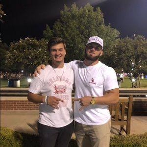 Meet your Posher, Travis